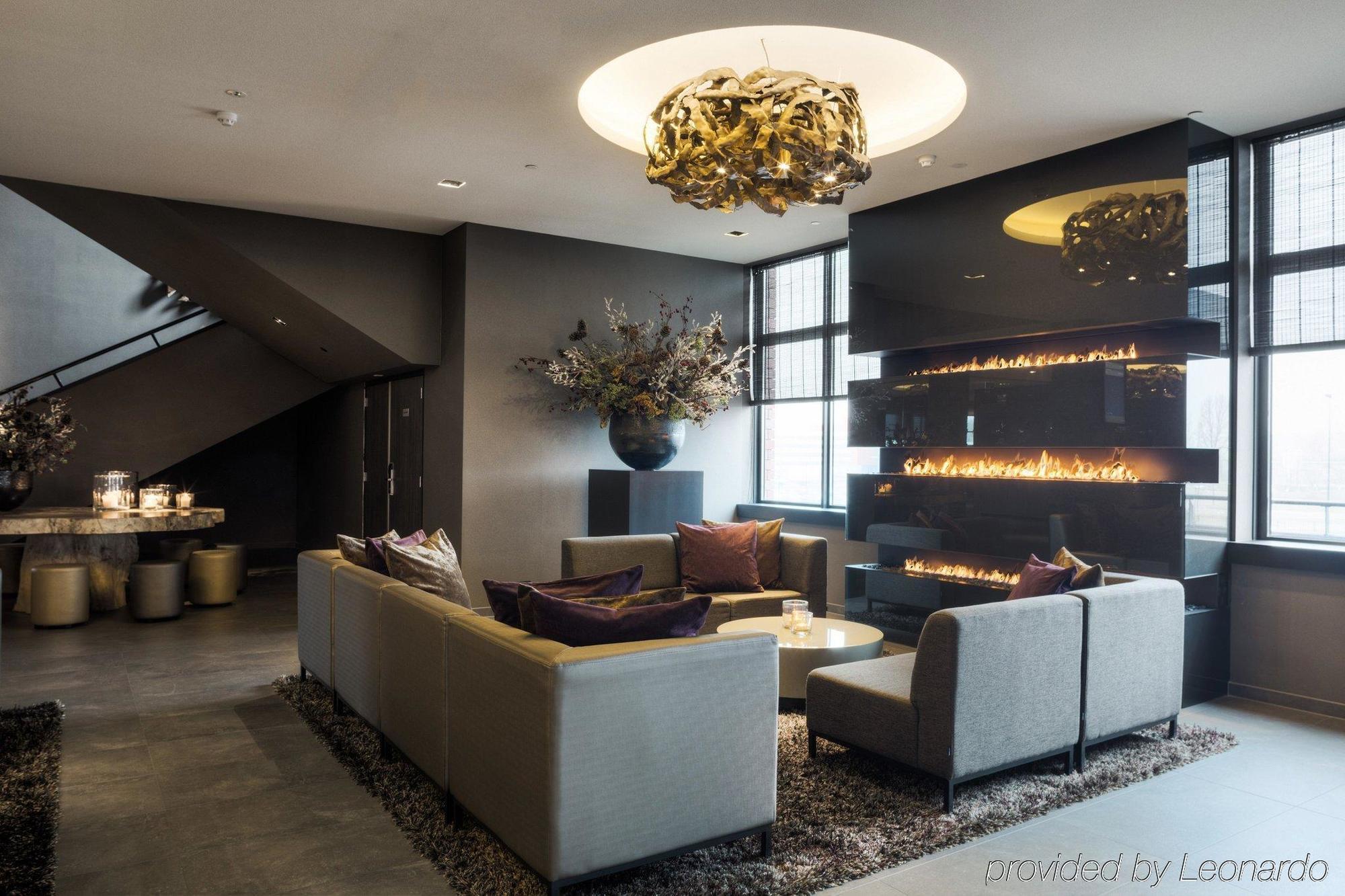 Van Der Valk Hotel Tiel Exterior foto